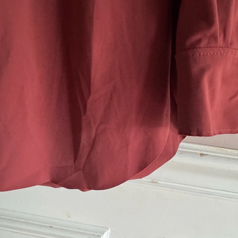 Maroon Button Down Long Length Sleeve Shirt Raw Cut Hem Womens Size Medium Red - Picture 4 of 6